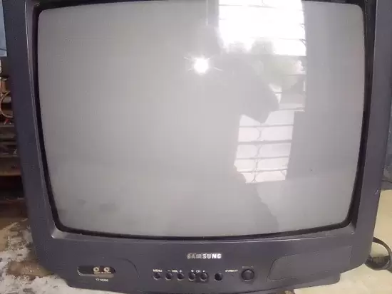 Televisor a color Samsung 21 pulgadas